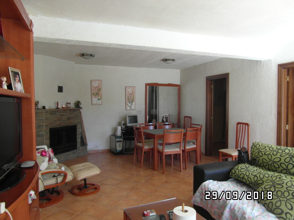 CHALET CERCA DE YECLA