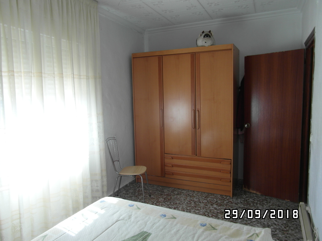 CHALET CERCA DE YECLA