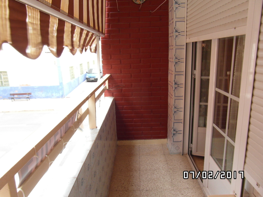 PISO 1 CON ASCENSOR EN ZONA DE COLEGIOS