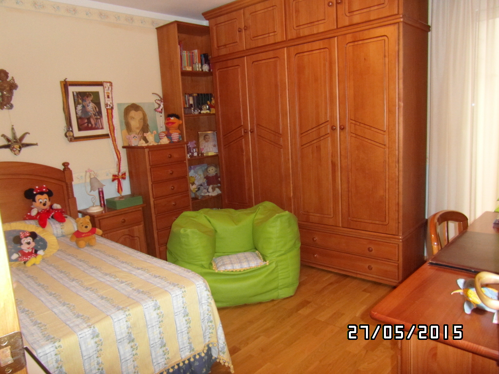 PISO 1º C/ASCENSOR  JUNTO COLEGIOS