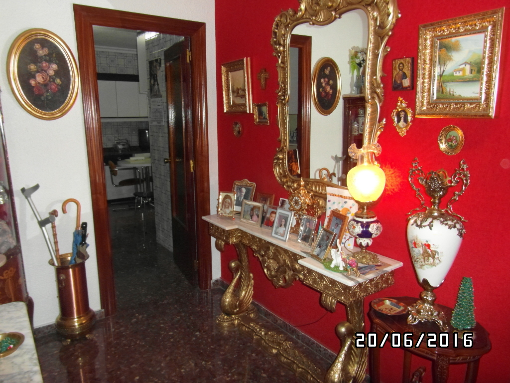 PISO 1º EN EDIFICIO PARQUE