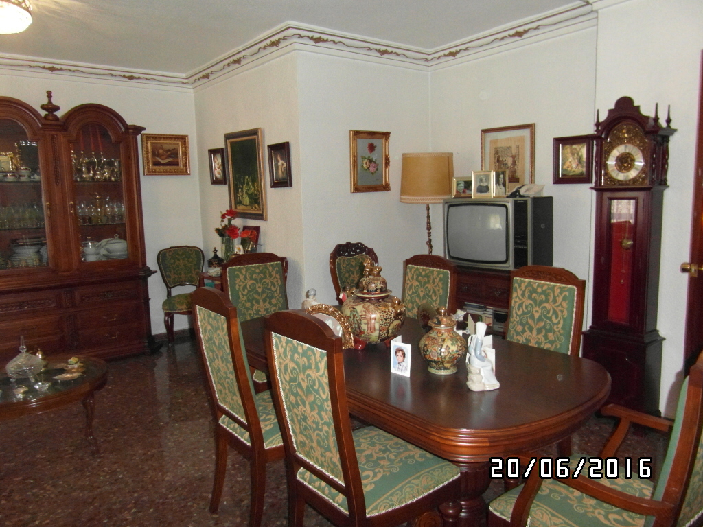 PISO 1º EN EDIFICIO PARQUE