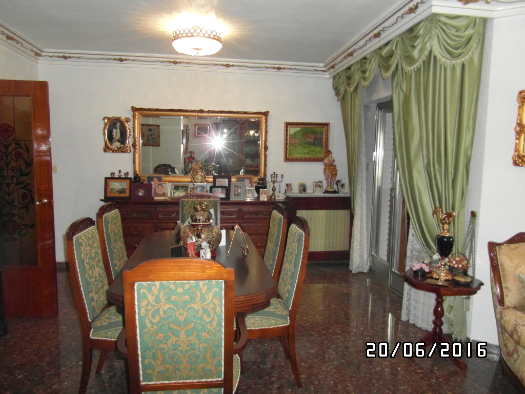 PISO 1º EN EDIFICIO PARQUE