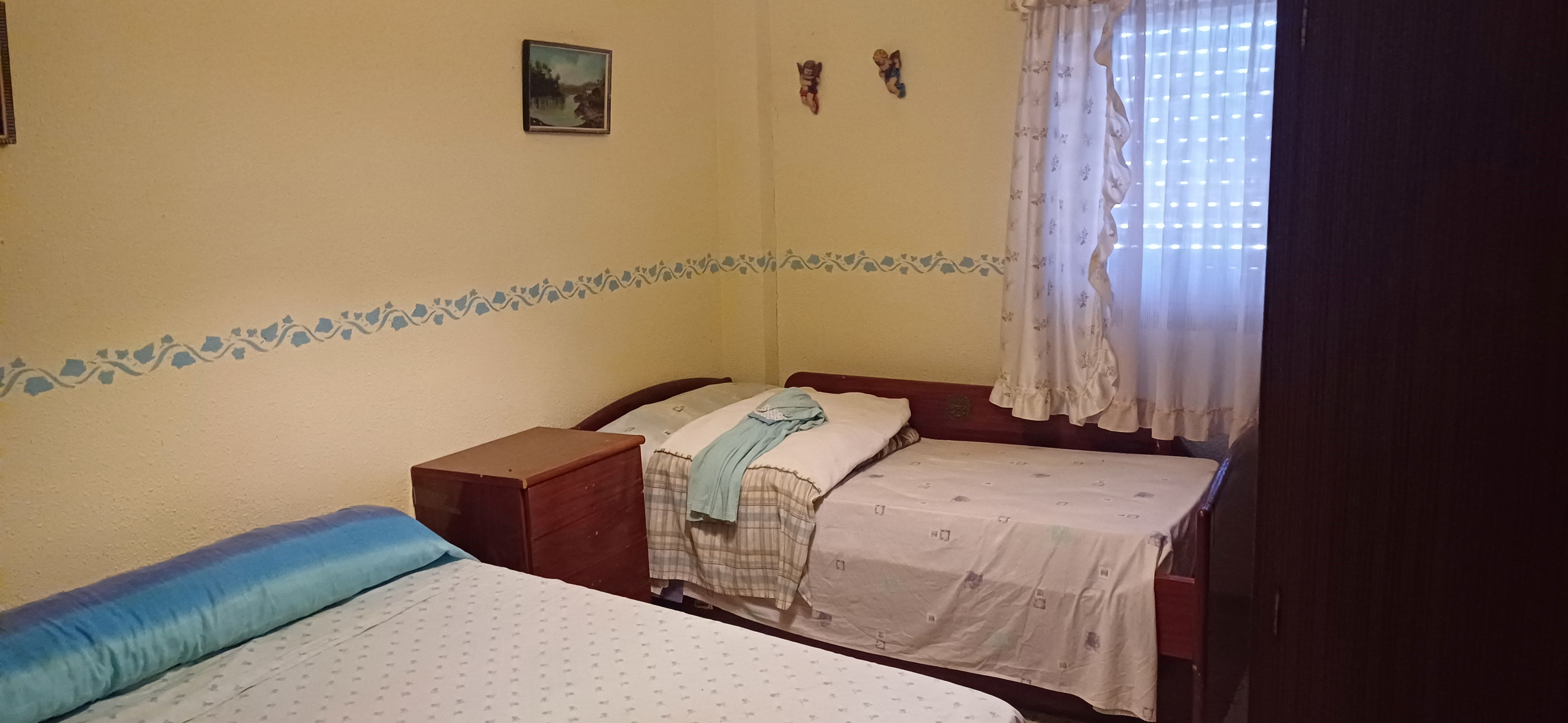 CHALET EN EL TERMINO DE YECLA