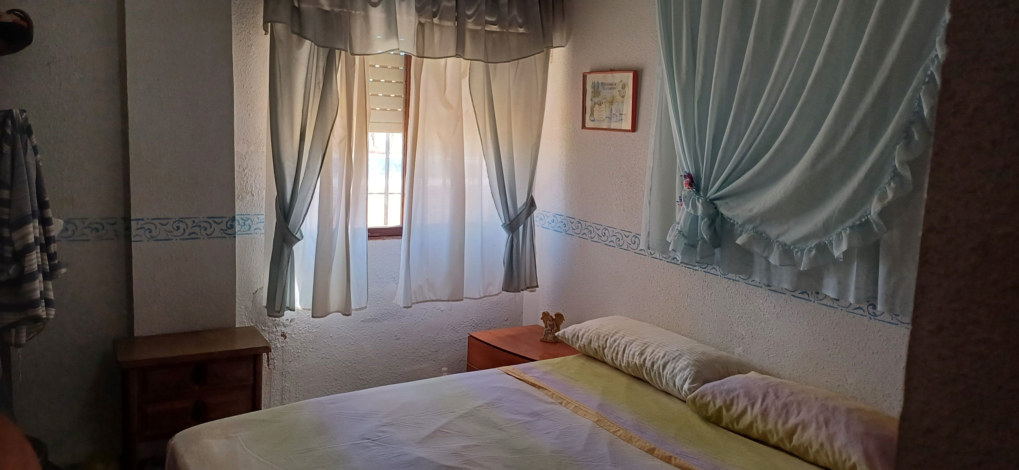 CHALET EN EL TERMINO DE YECLA