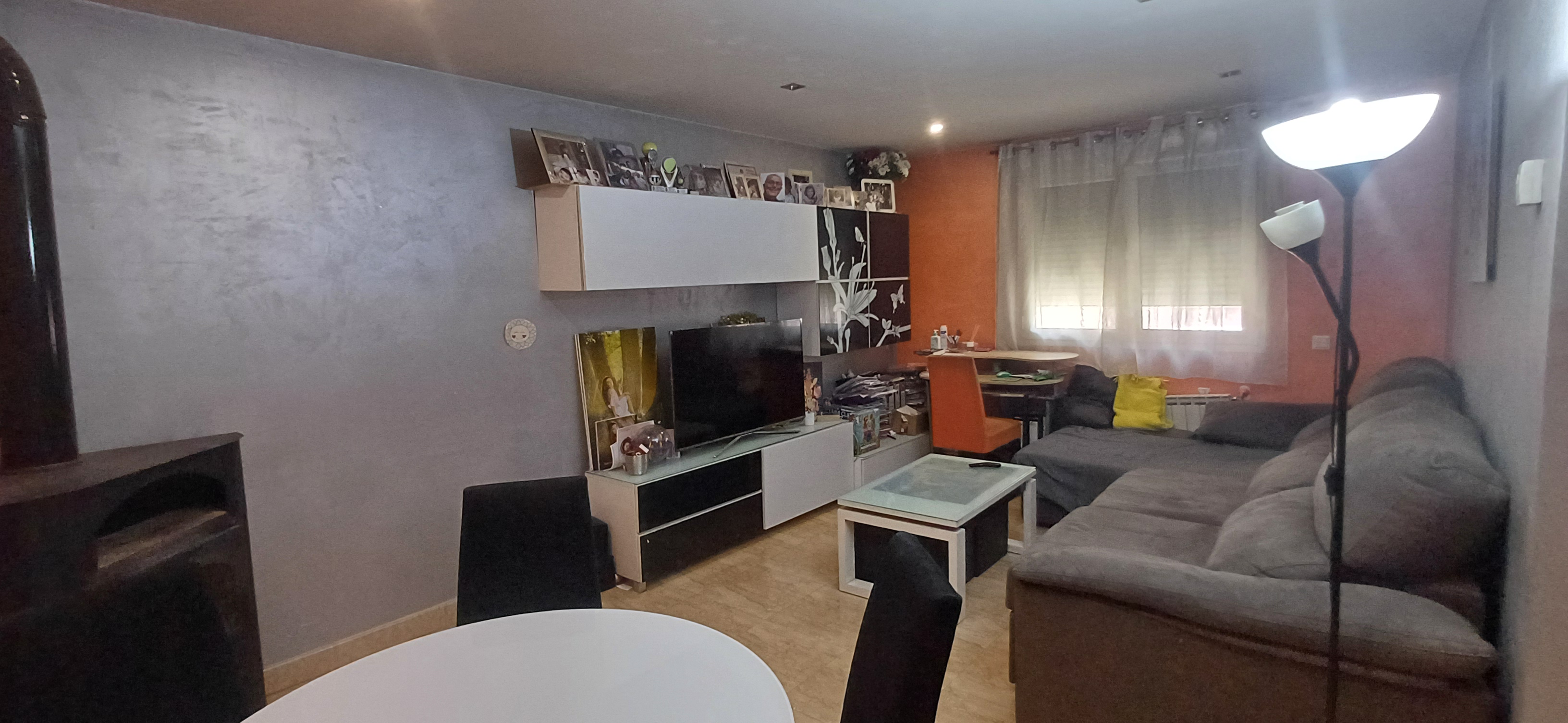 DUPLEX DE 200 MTS. EN ZONA RESIDENCIAL Y EN YECLA