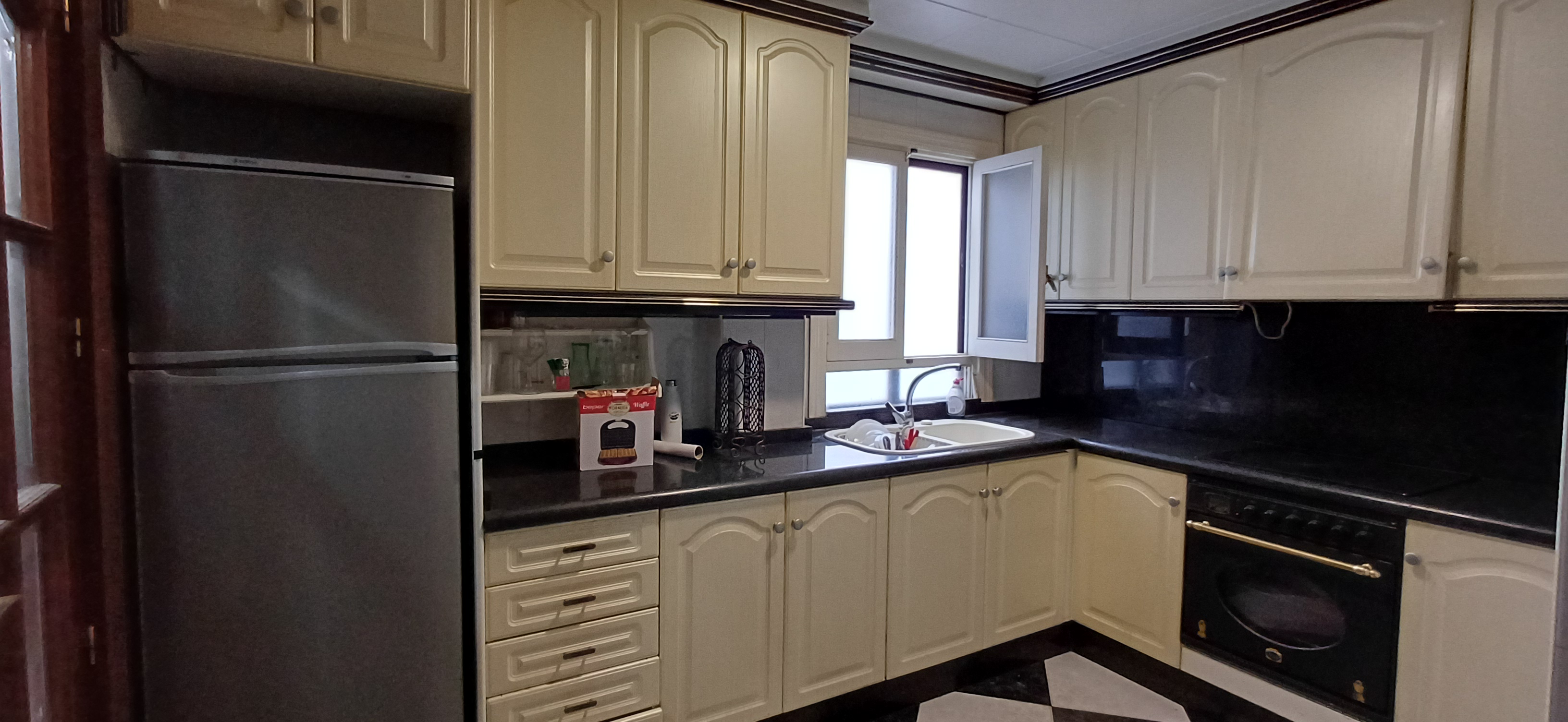 PISO CON ASCENSOR MUY CENTRICO Y EN YECLA