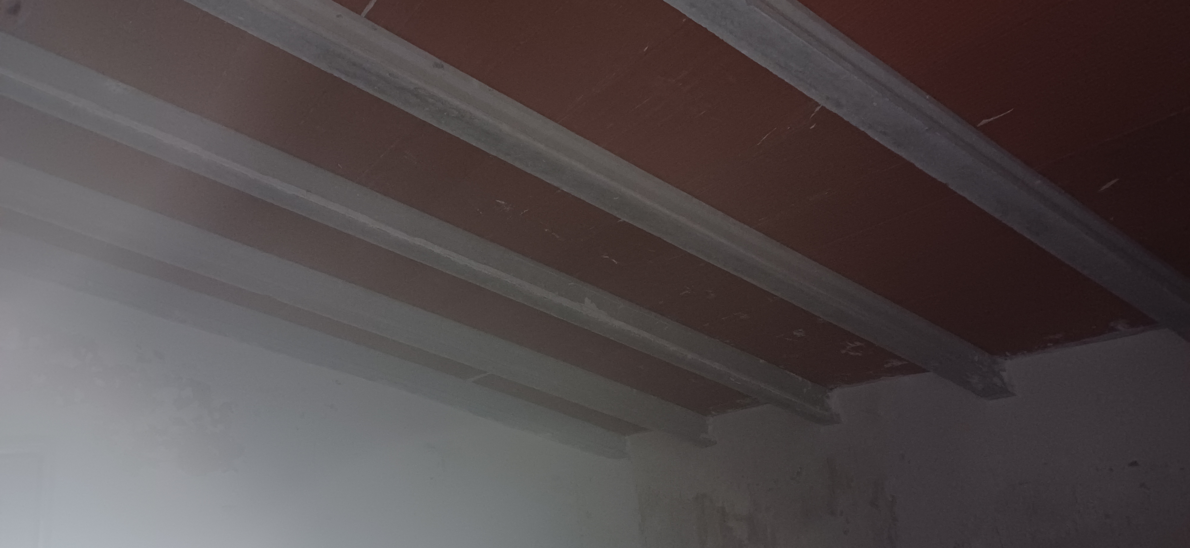 CASA DE CAMPO ADOSADA CON 2 COCHERAS CERRADAS INDEPENDIENTES Y EN YECLA