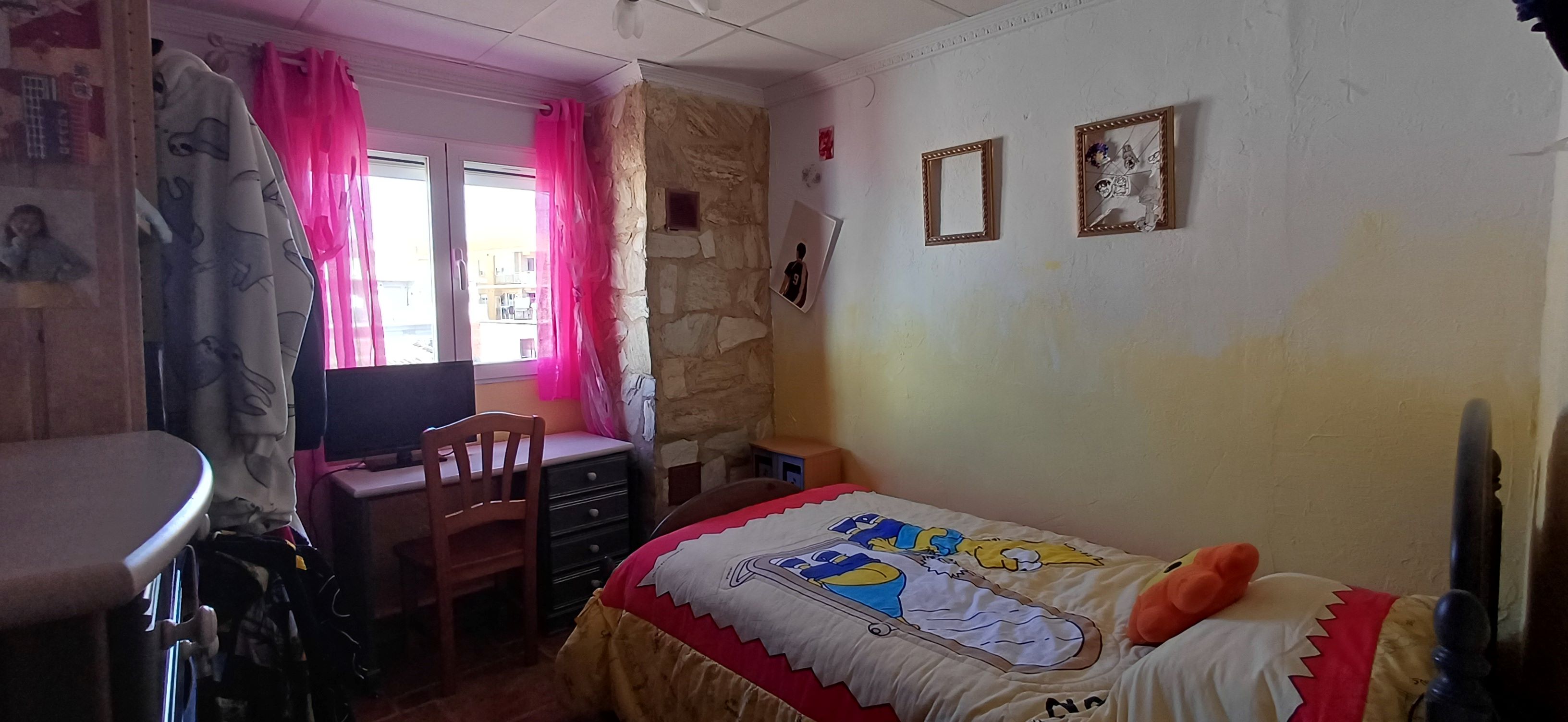 CASA INDEPENDIENTE CERCA DEL AYUNTAMIENTO DE YECLA