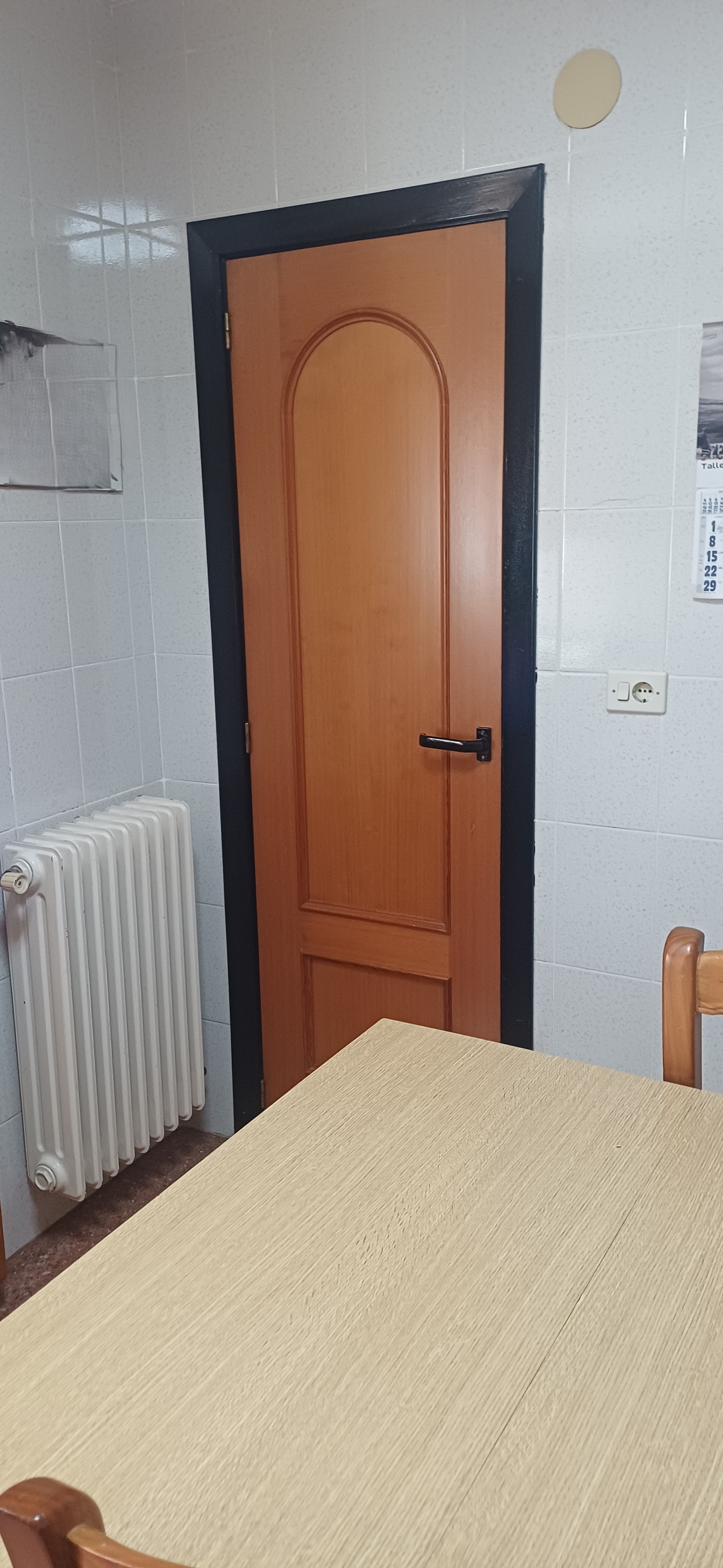 PISO CON REFORMAS CENTRICO Y EN YECLA