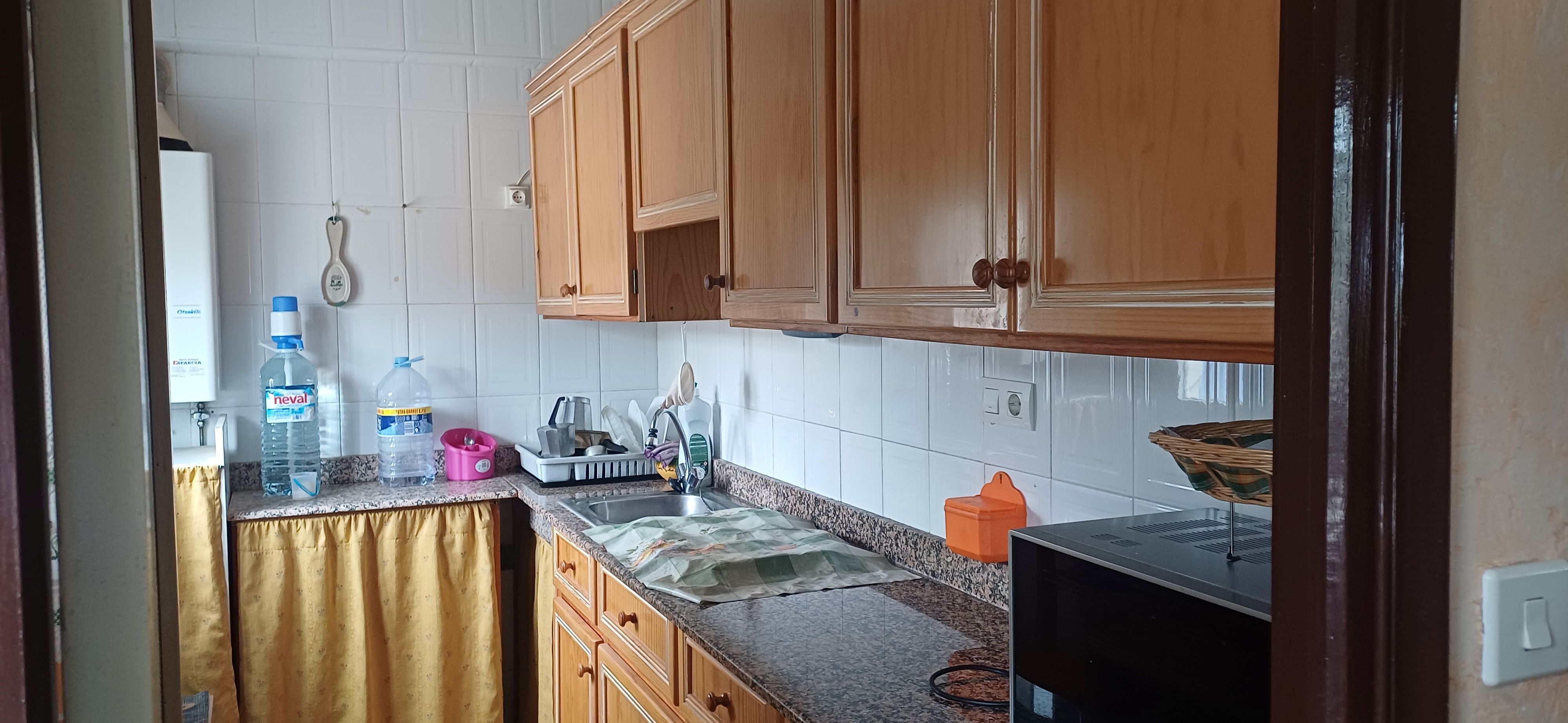 CHALET AMUEBLADO CERCA PARA VIVIR Y DE YECLA 