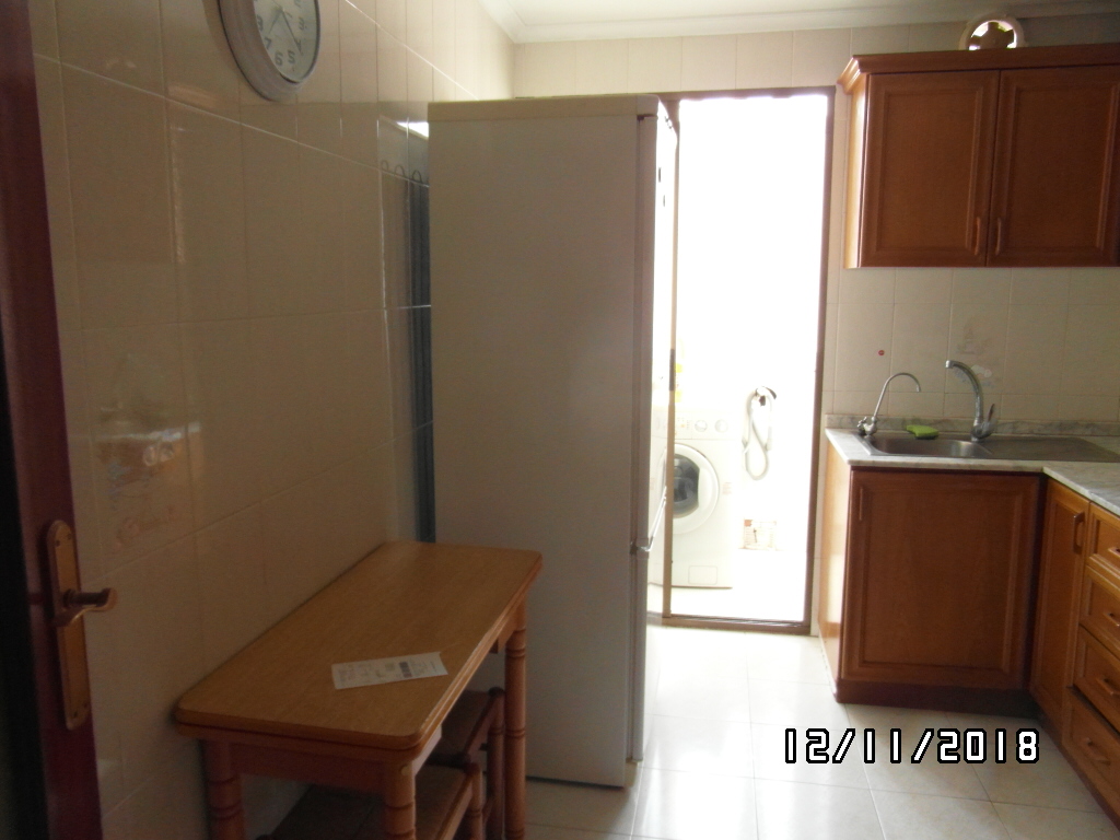 PISO JUNTO AL MERCADONA EN YECLA