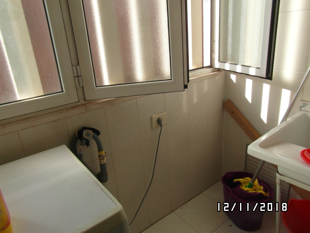 PISO JUNTO AL MERCADONA EN YECLA