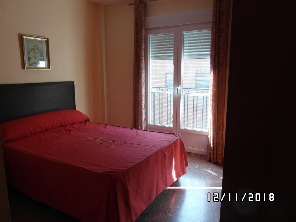 PISO 2º CERCA DEL MERCADONA Y DEL HOSPITAL EN YECLA