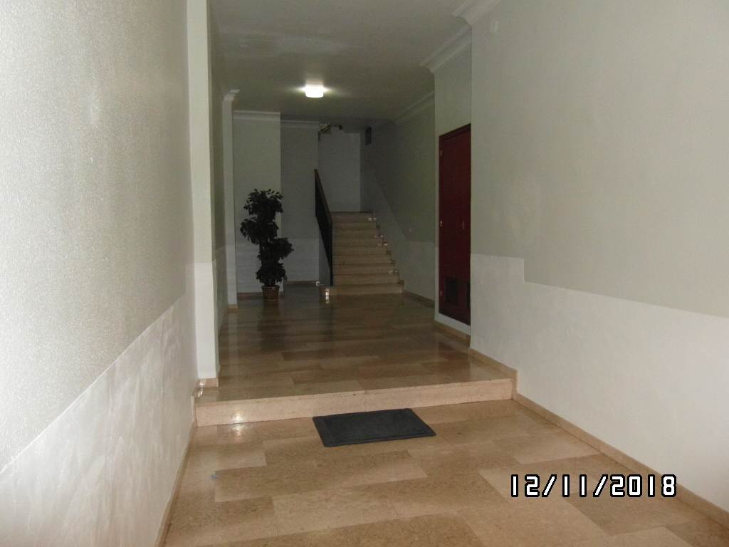 PISO JUNTO AL MERCADONA EN YECLA