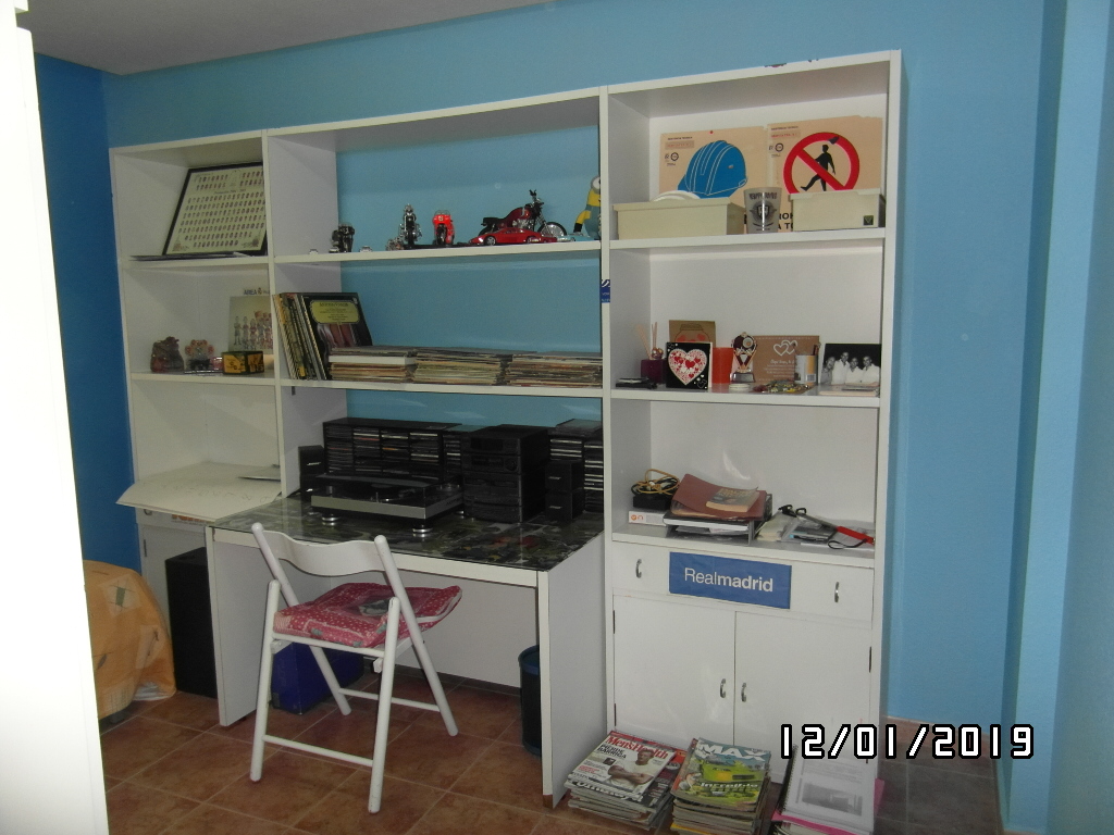 PISO GRANDE CON ASCENSOR EN EL PARQUE DE LAS PALOMAS EN EL CENTRO DE YECLA.