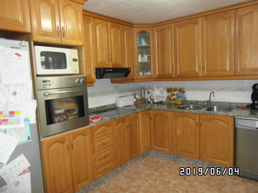 PISO TIPO DUPLEX MUY CENTRICO EN YECLA