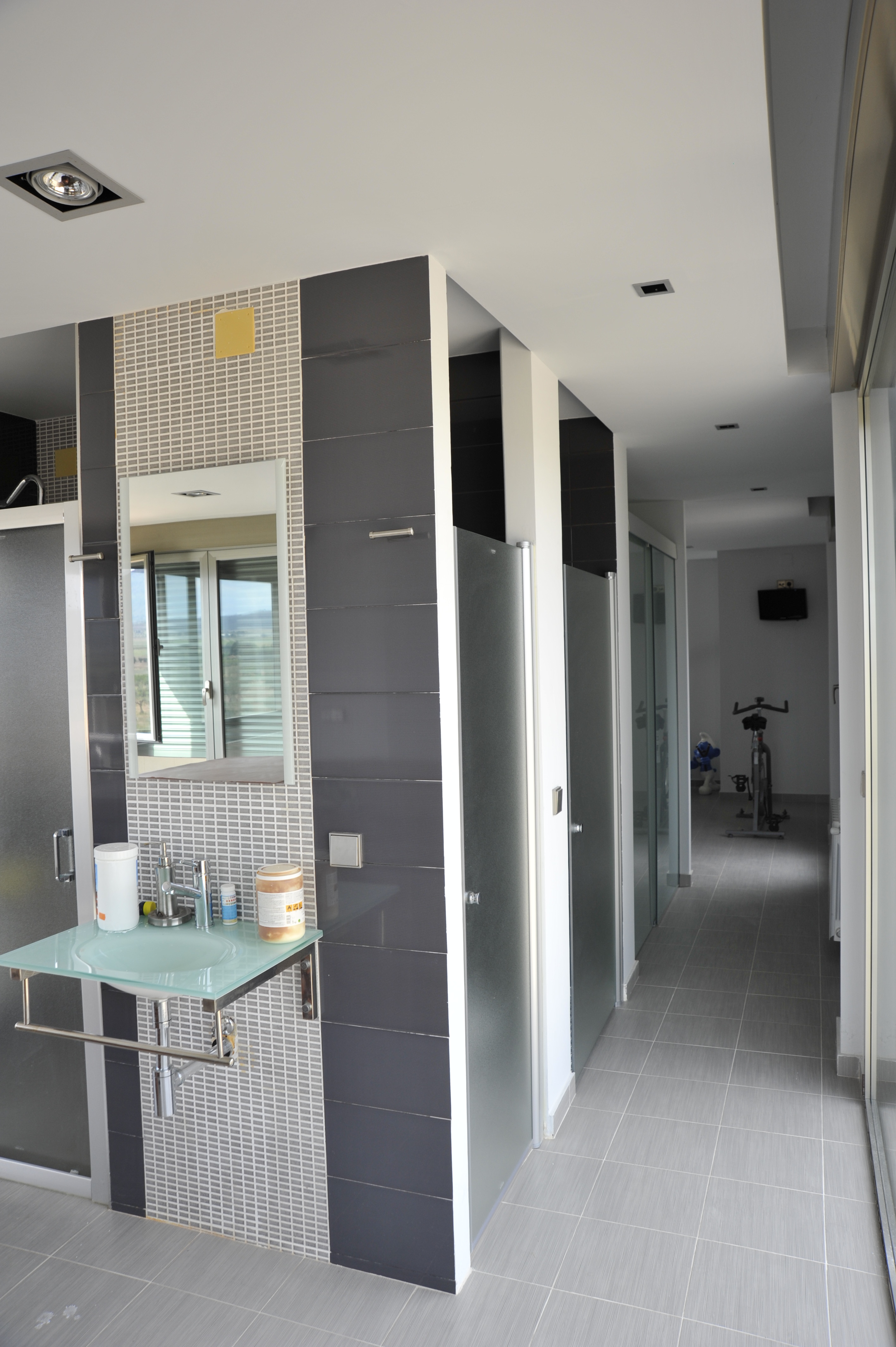 CHALET PARA VIVIR TODO EL AÑO Y EN YECLA