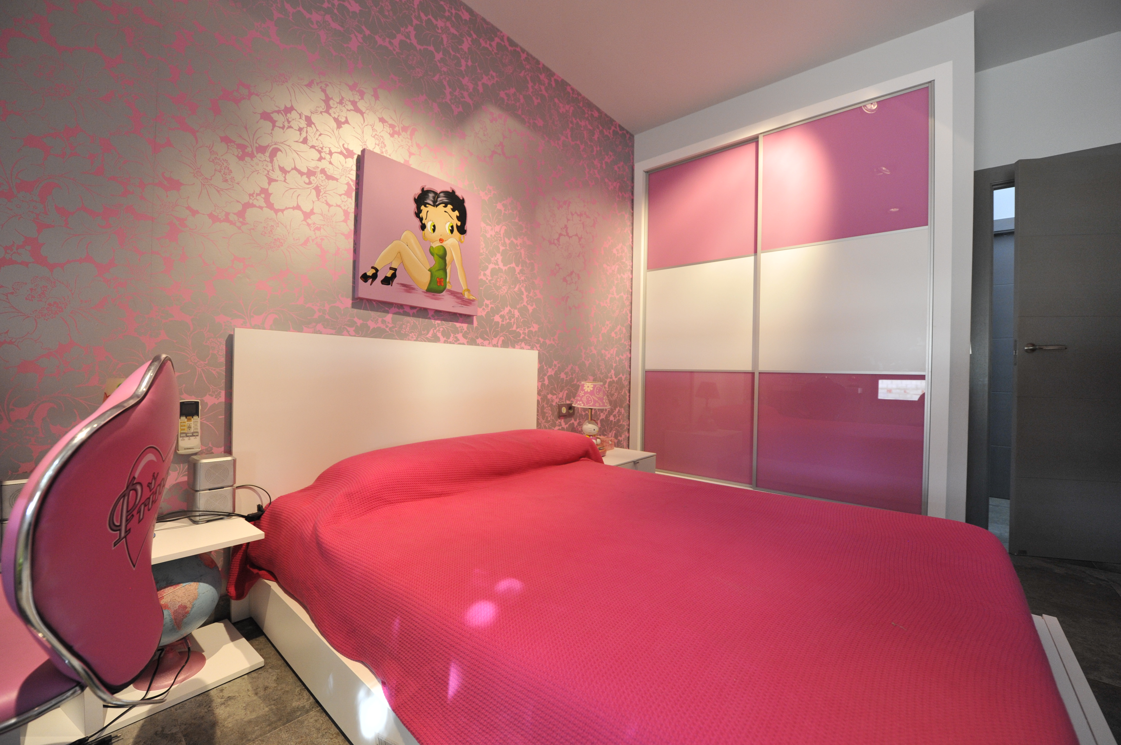 CHALET PARA VIVIR TODO EL AÑO Y EN YECLA