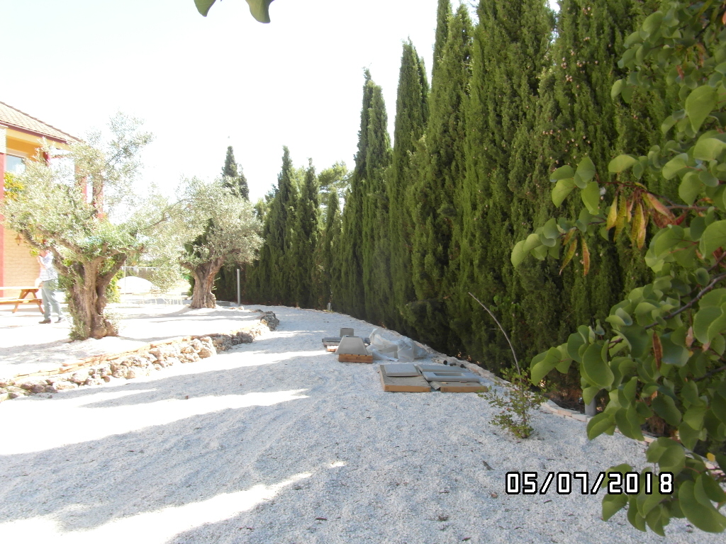 CHALET A 1 KM DE YECLA