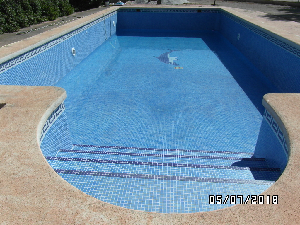 CHALET A 1 KM DE YECLA