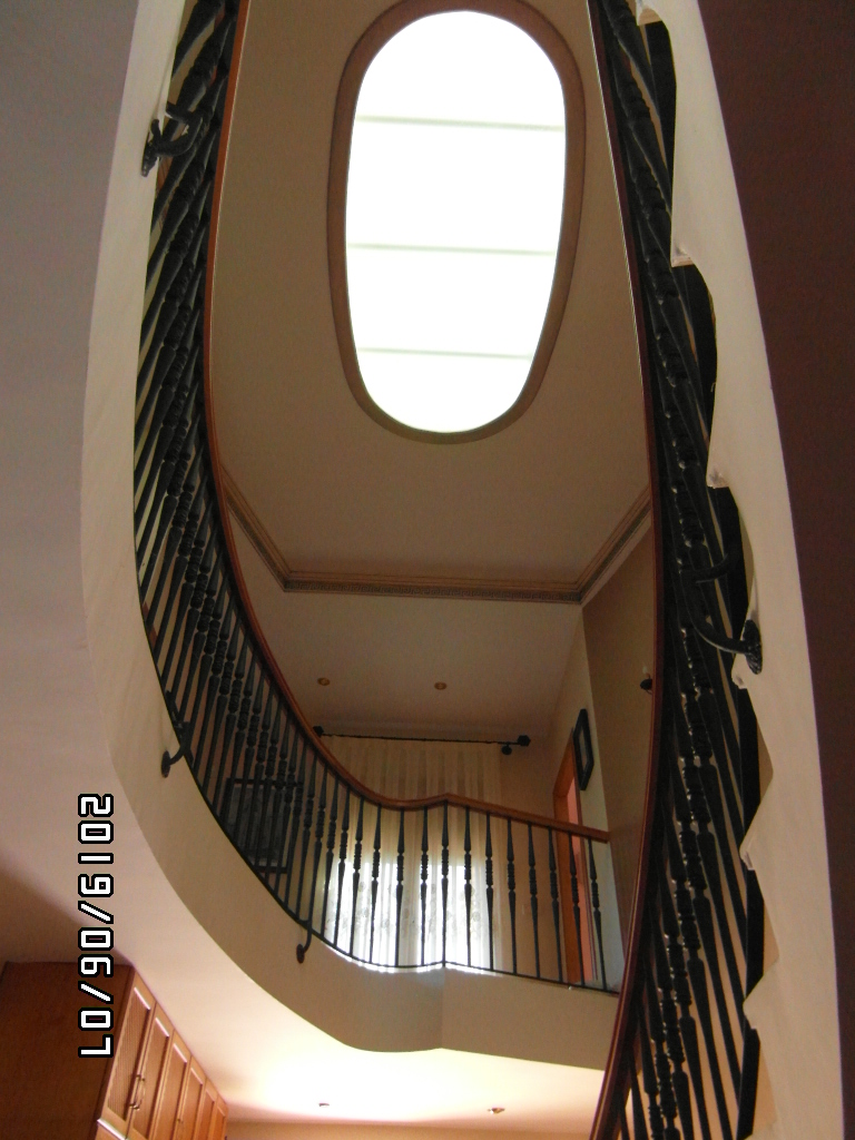 CHALET A SOLO 1 KM DE YECLA