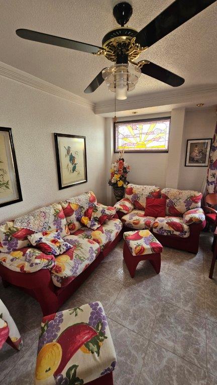 PISO CON ASCENSOR CON MUCHA LUZ CERCA DEL MERCADONA Y EN YECLA