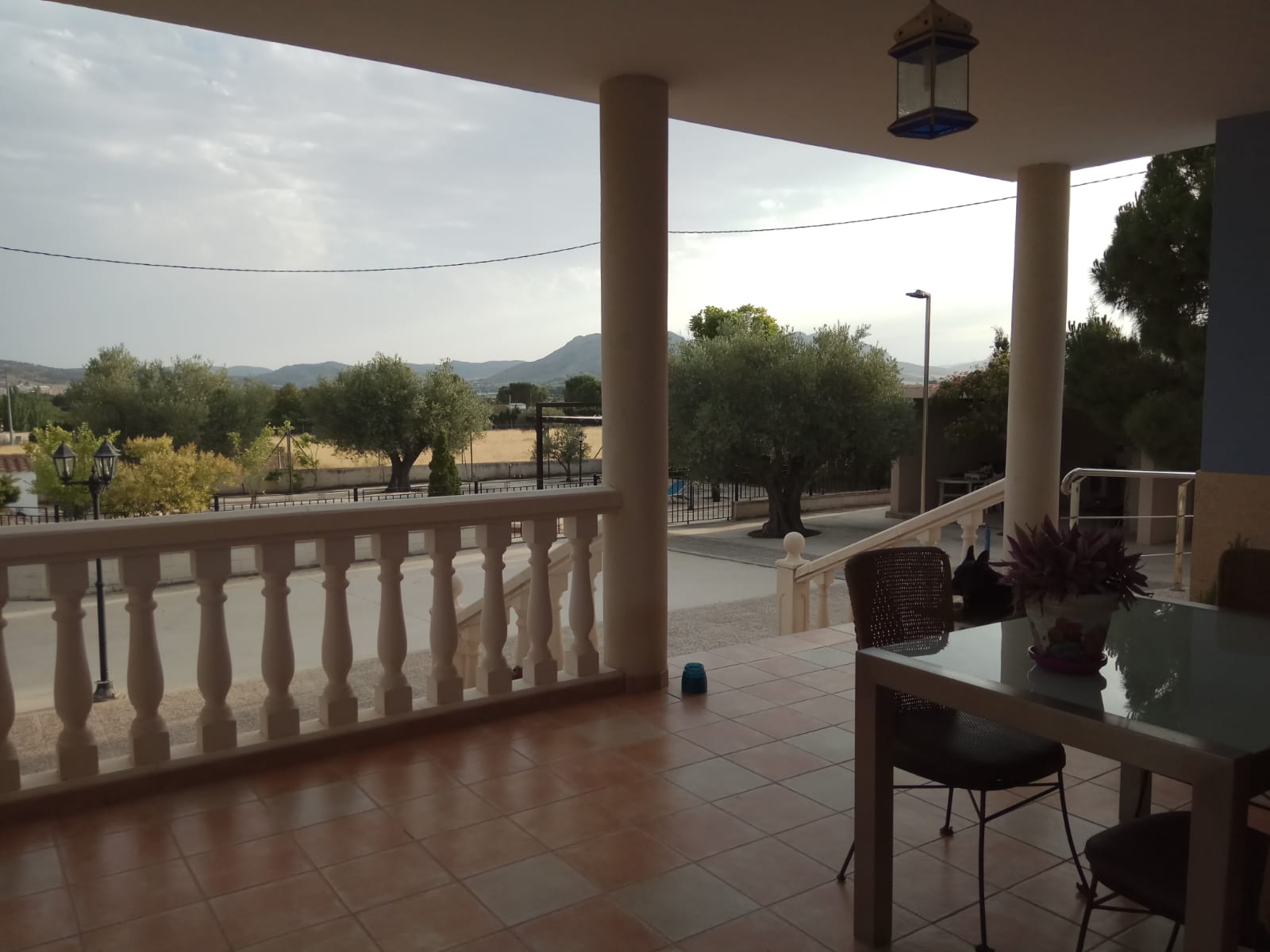 CHALET CERCA PARA VIVIR TODO EL AÑO EN YECLA