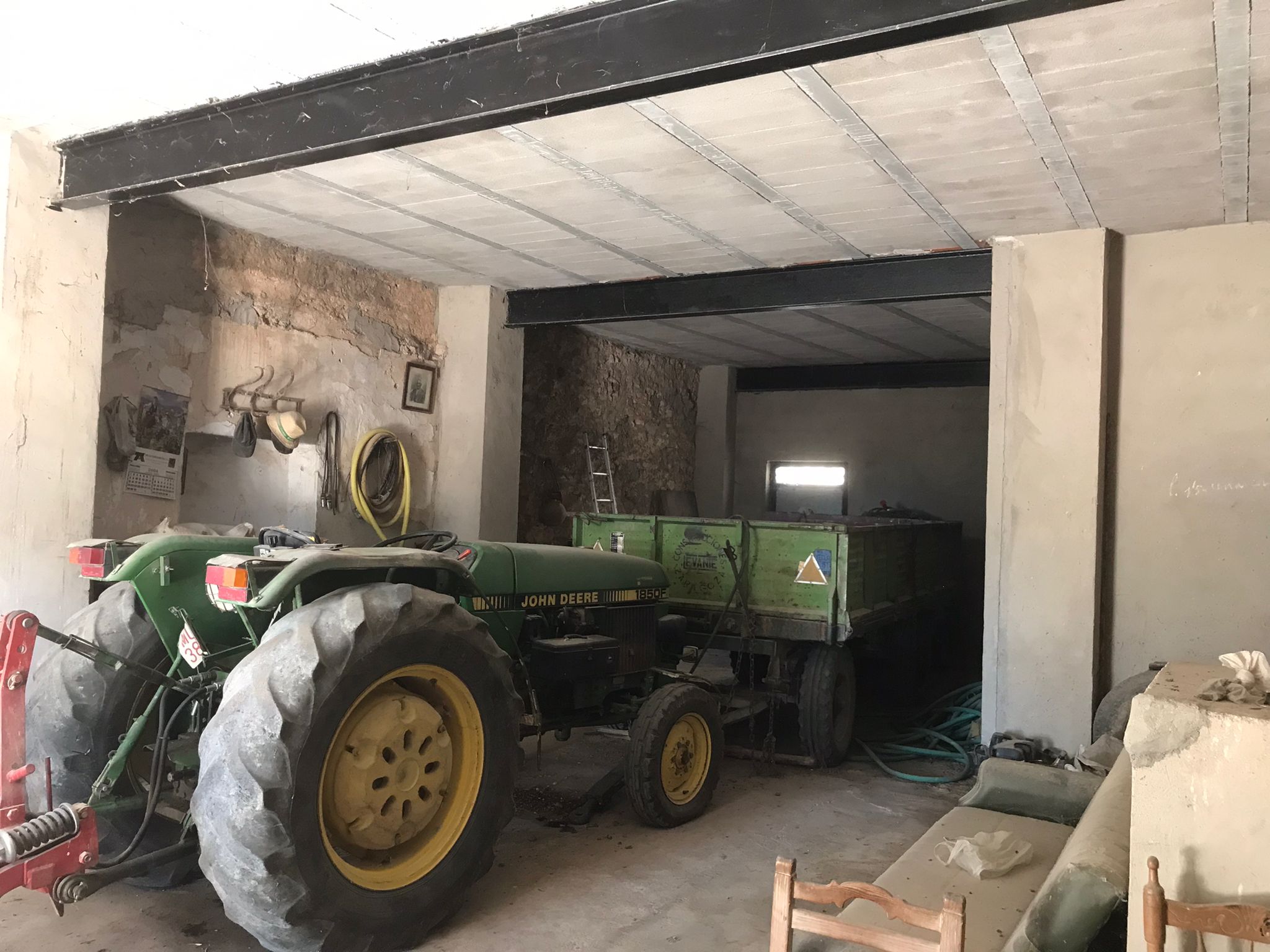 CASA DE CAMPO ADOSADA DE 103 MTS. EN YECLA