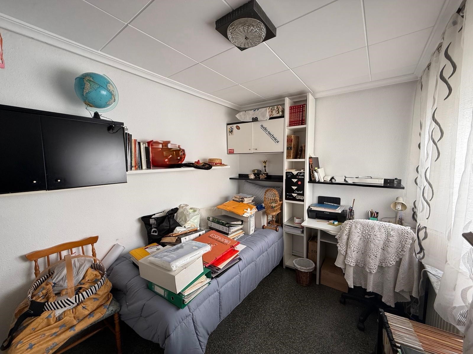 PISO ATICO CON ASCENSOR CERCA DE PLAZA DE SAN CAYETANO Y EN YECLA