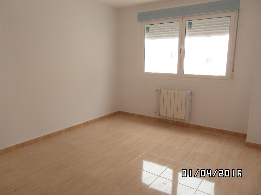 PISOS NUEVOS CON GARAJE EN CALLE ESTEBAN DIAZ Y EN YECLA