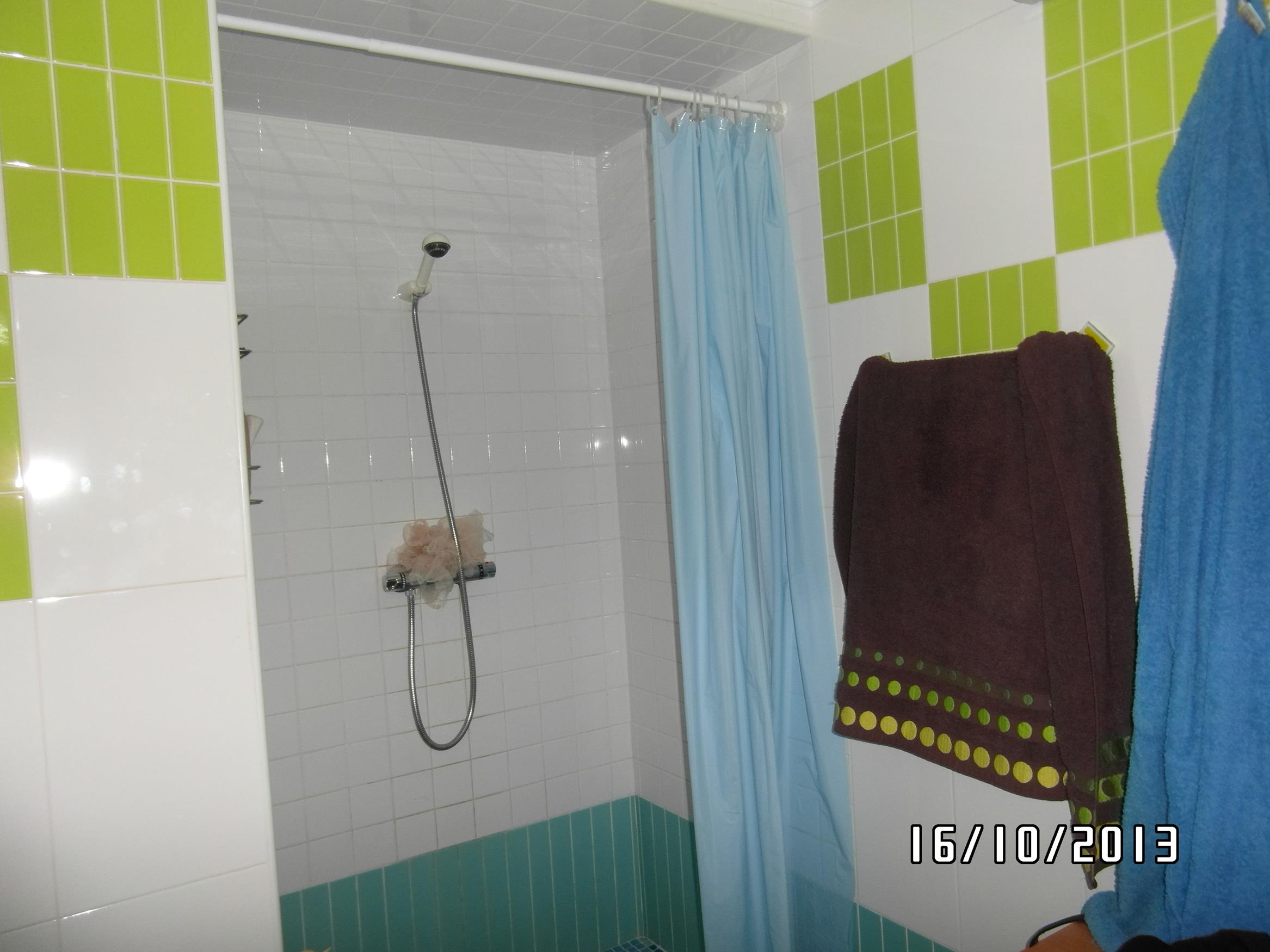 CHALET MUY CERCA DE YECLA