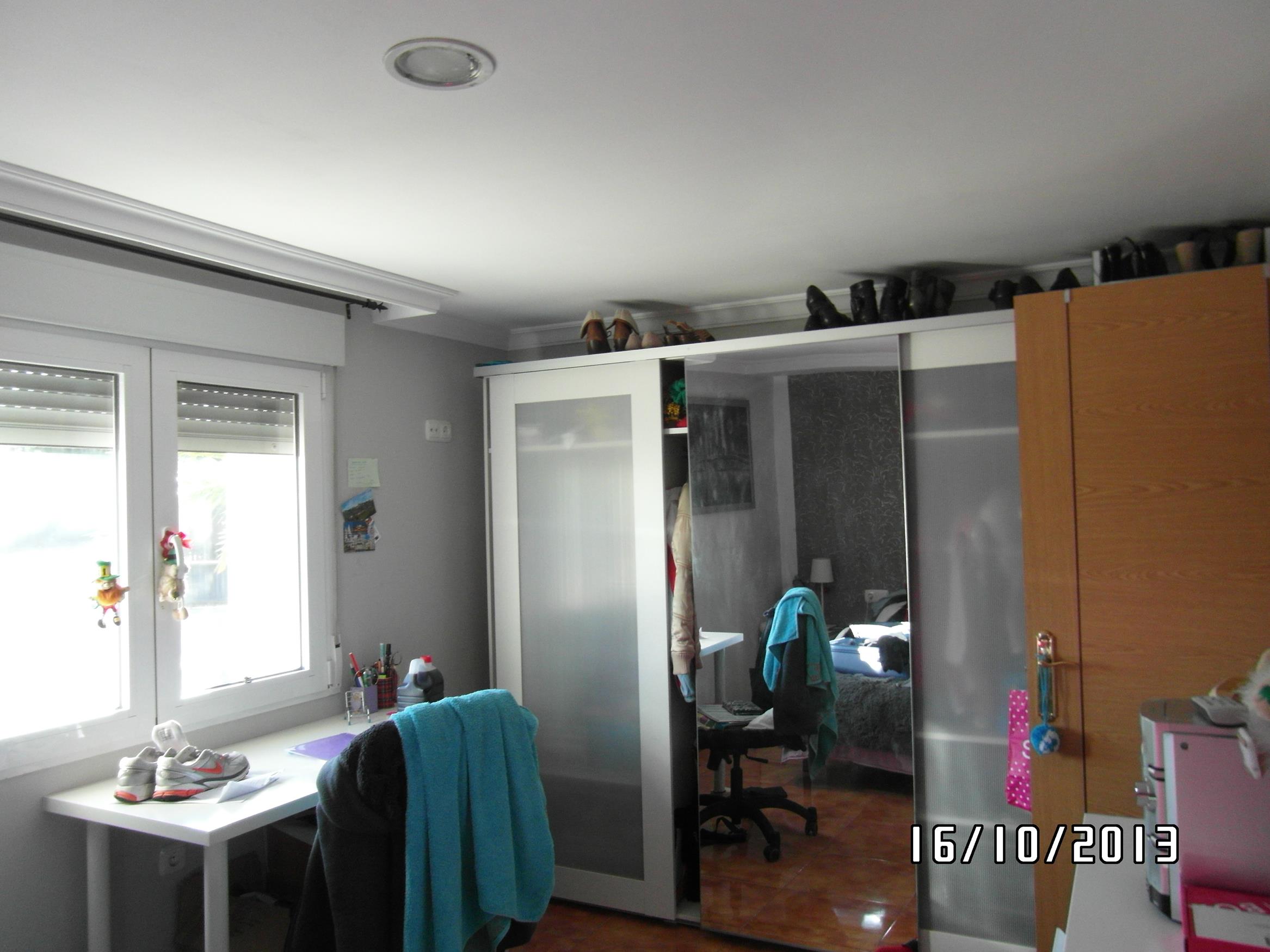 CHALET MUY CERCA DE YECLA