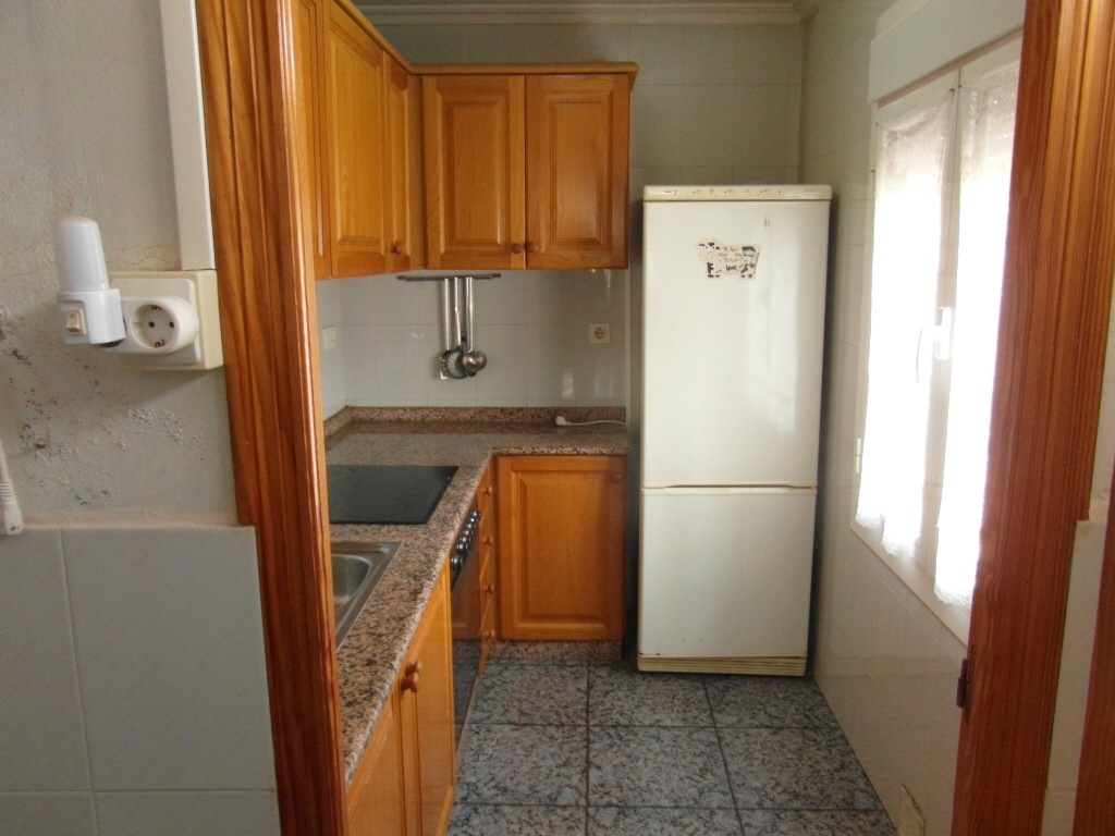 CHALET URBANO EN ZONA MUY TRANQUILA DE YECLA