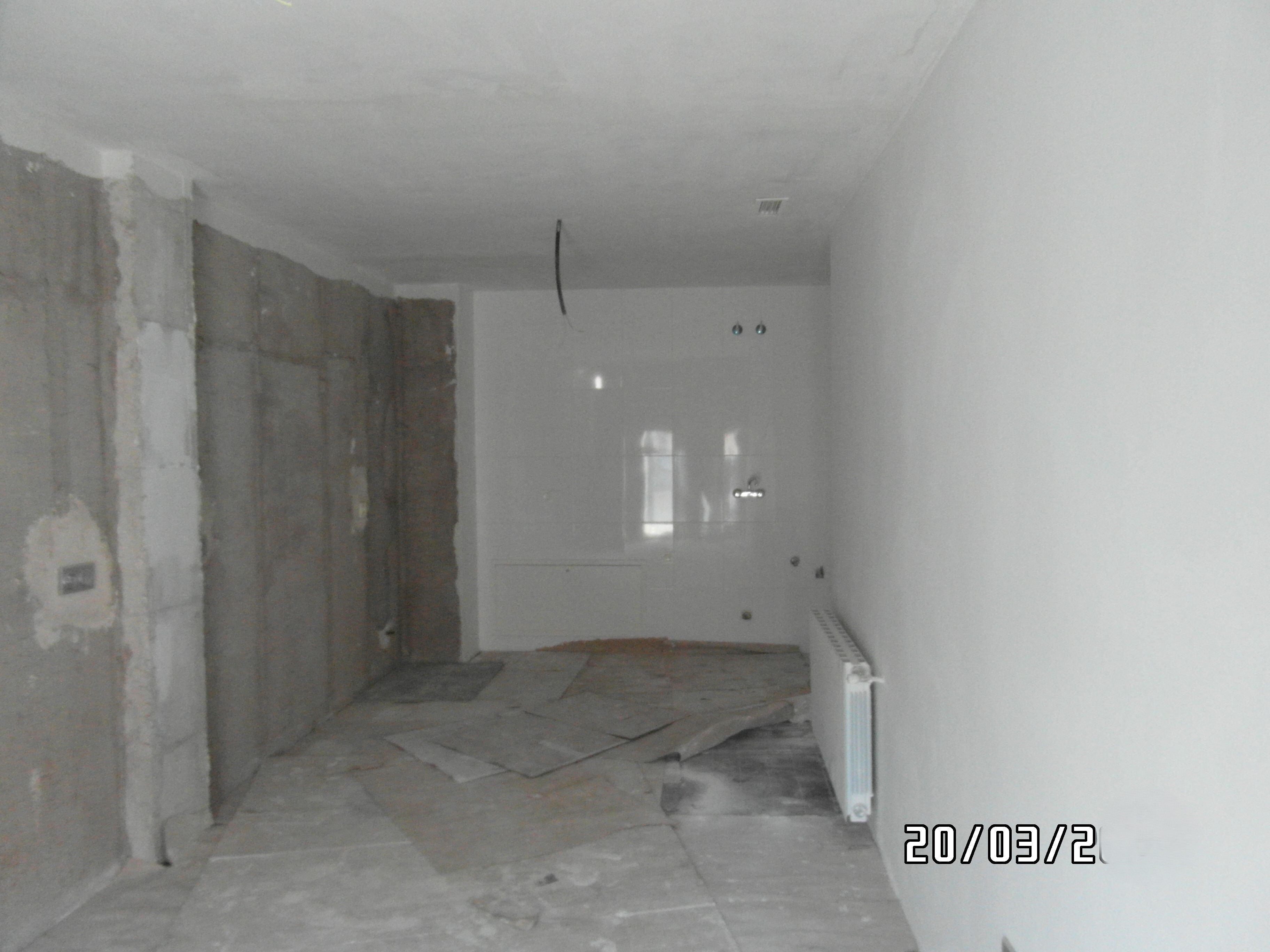 PISO NUEVO A ESTRENAR Y CERCA DE LA NOTARIA DE YECLA