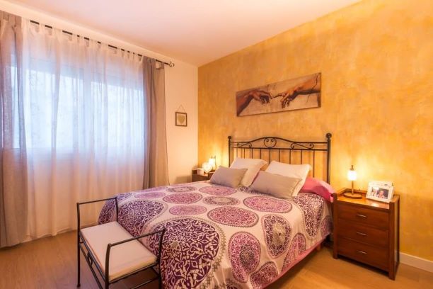 CASA TRIPLEX EN URBANIZACIÓN Y EN MENORCA