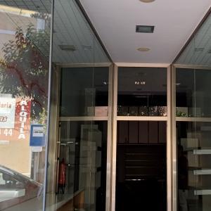 LOCAL COMERCIAL PARA NEGOCIO EN CALLE SAN JOSE DE 100 MTS DE ALQUILER Y EN YECLA