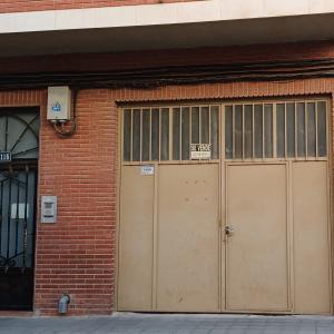 COCHERA INDEPENDIENTE DE 100 METROS EN YECLA