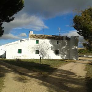 FINCA ENTRE YECLA Y CAUDETE FINCA ENTRE YECLA Y CAUDETE