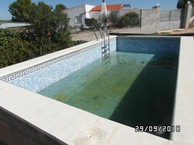 CHALET CERCA DE YECLA