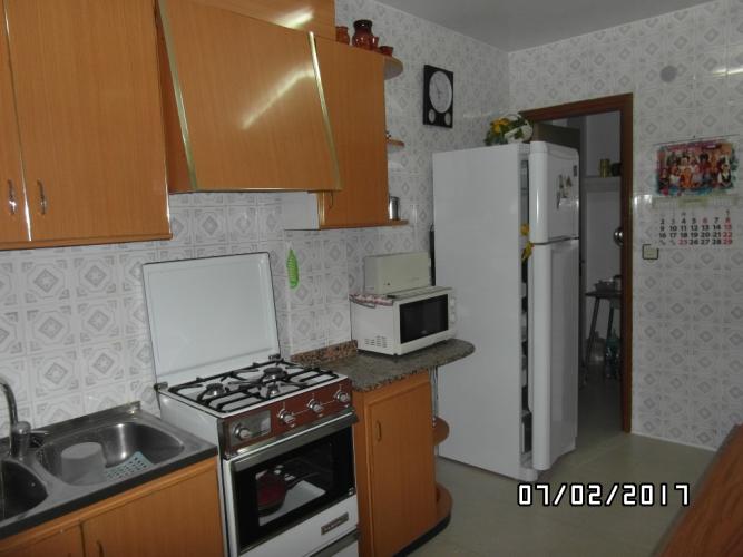 PISO 1 CON ASCENSOR EN ZONA DE COLEGIOS