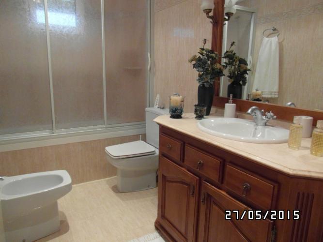 PISO 1º C/ASCENSOR  JUNTO COLEGIOS