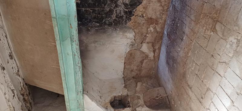 CHALET ADOSADO PARA ARREGLAR Y EN YECLA