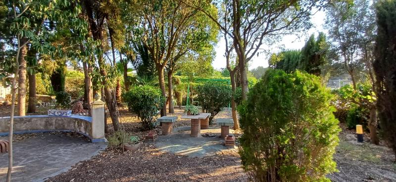 CHALET MUY CERCA DE YECLA PARA VIVIR TODO EL AÑO