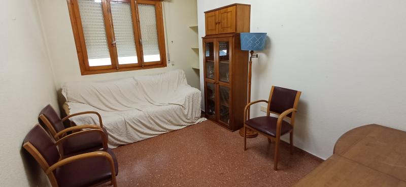 PISO CON ASCENSOR CERCA DEL HOSPITAL Y EN YECLA