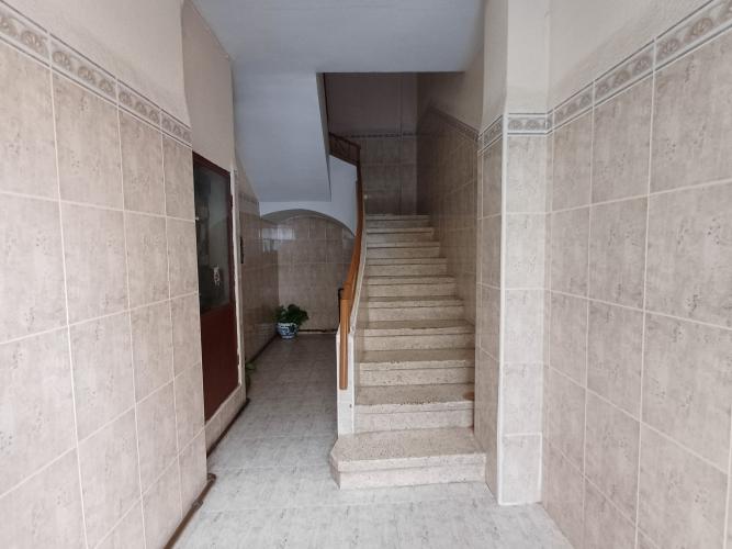 PISO EN CALLE COLON MUY CENTRICO Y EN YECLA