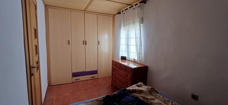 CHALET PARA VIVIR TODO EL AÑO Y EN YECLA