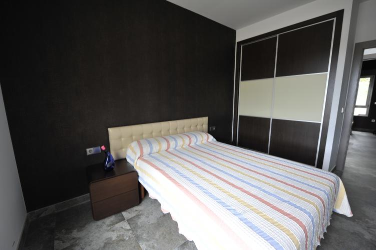 CHALET PARA VIVIR TODO EL AÑO Y EN YECLA