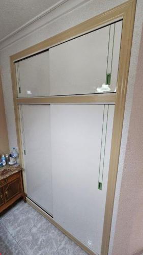 PISO CON ASCENSOR CON MUCHA LUZ CERCA DEL MERCADONA Y EN YECLA