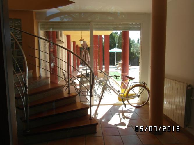 CHALET A 1 KM DE YECLA